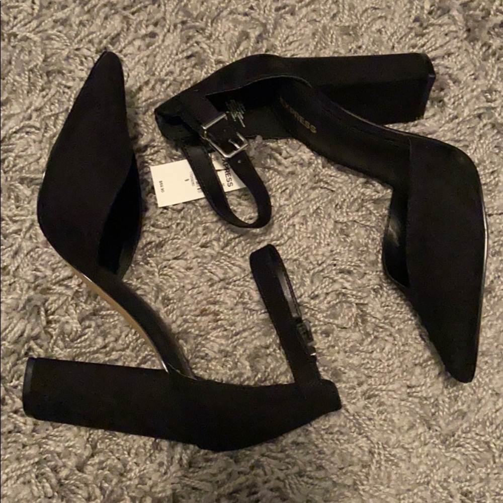 Express pumps